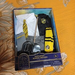 Hogwarts Hufflepuff Doll Outfit with Yellow and Black Accents